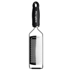 Microplane Reibe fein schwarz Gourmet Serie (098399450049)